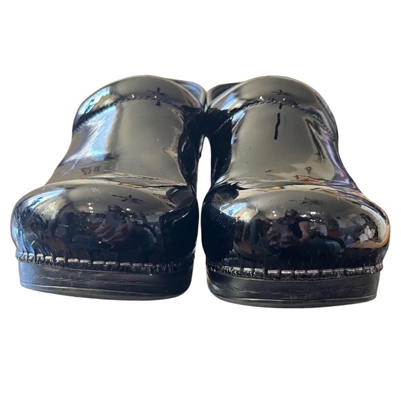 Dansko Patent Leather Clogs Comfortable Slip On Shoes Women's Sz 42 US Sz11 - Picture 3 of 11
